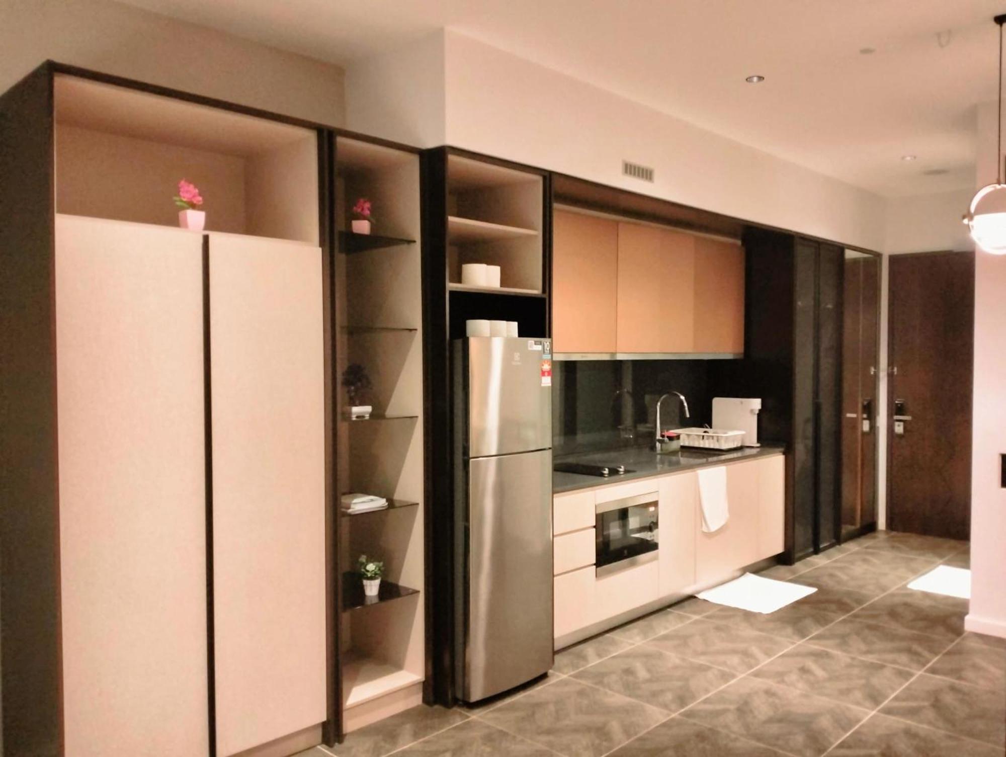 Scarletz Suites Klcc By Luxe Suites Kuala Lumpur Exterior foto